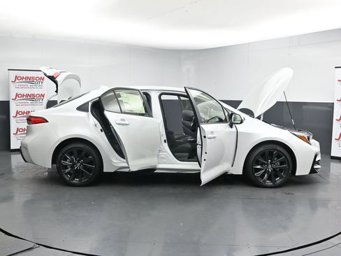 New 2026 Toyota Corolla SE FWD image 38