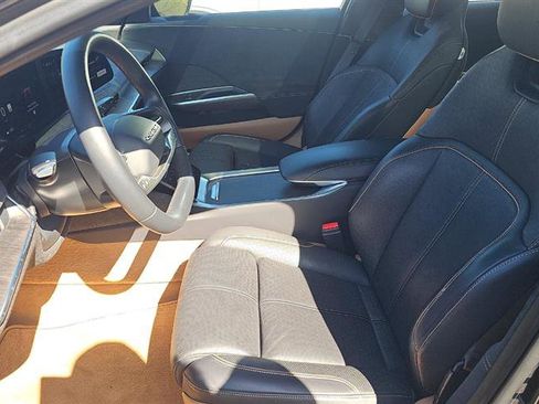 Used 2023 Lucid Air Grand Touring AWD/4WD image 7