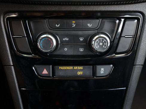 Used 2018 Buick Encore Preferred FWD image 27