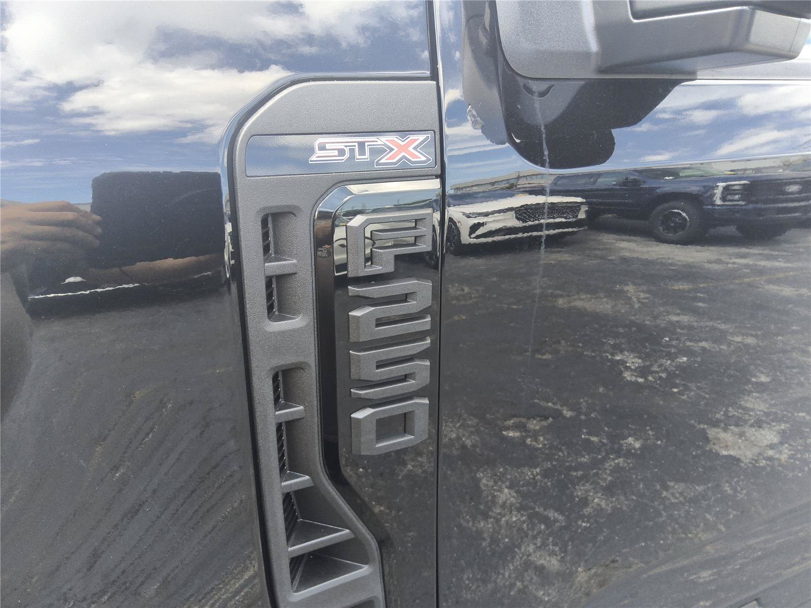 New 2027 Ford F250 XL w/ Tremor Off-Road Package AWD/4WD image 11