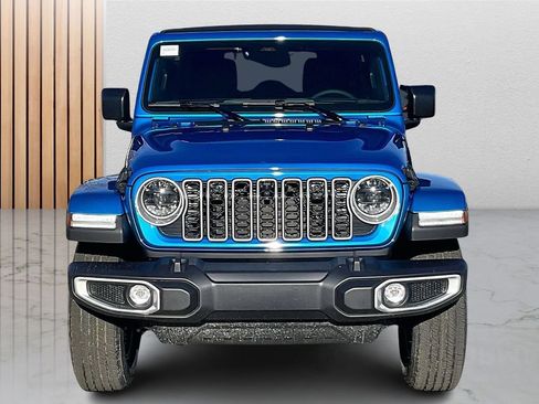 New 2026 Jeep Wrangler Unlimited Sahara AWD/4WD image 3