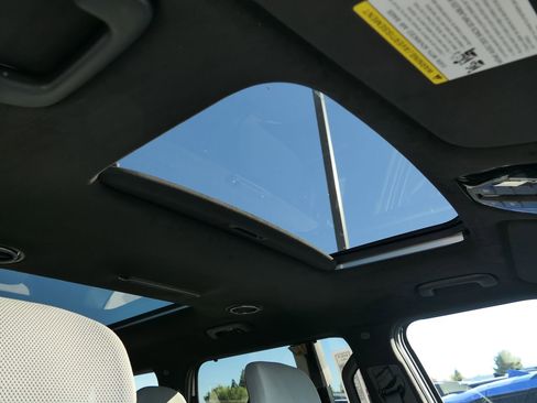 New 2026 Kia EV9 GT-Line image 24