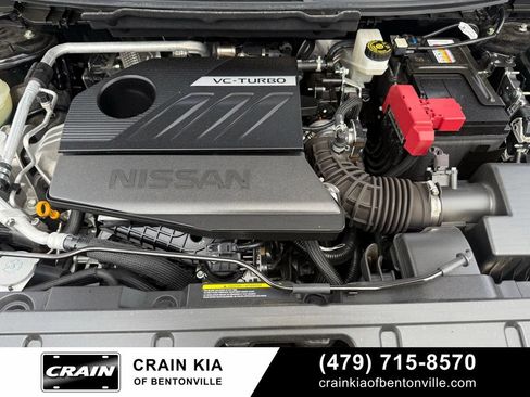 Used 2023 Nissan Rogue SV FWD image 32