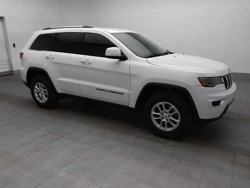 Used 2020 Jeep Grand Cherokee Laredo AWD/4WD image 11