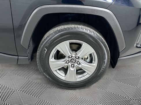 Used 2024 Toyota RAV4 LE AWD/4WD image 20