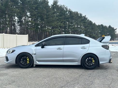 Used 2018 Subaru WRX STI image 4
