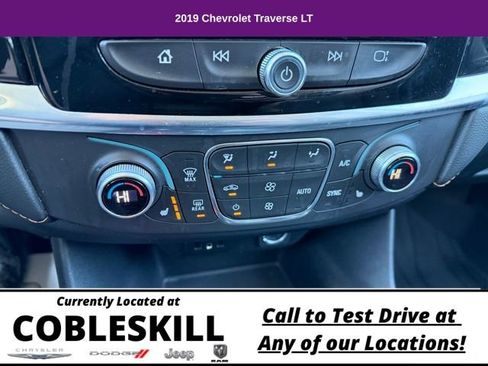 Used 2019 Chevrolet Traverse LT image 28