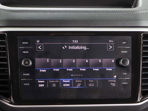 Used 2022 Volkswagen Atlas SE w/ Black Wheel Package image 19