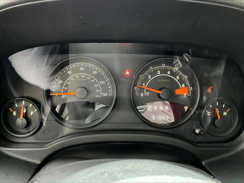 Used 2014 Jeep Patriot Sport w/ Power Value Group FWD image 13