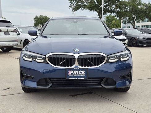 Used 2022 BMW 330i Sedan w/ Premium Package RWD image 2