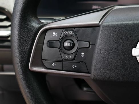 Used 2026 Nissan Sentra SV w/ Floor Mat Package FWD image 22