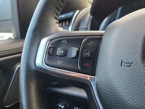 Used 2024 RAM 1500 Laramie AWD/4WD image 23