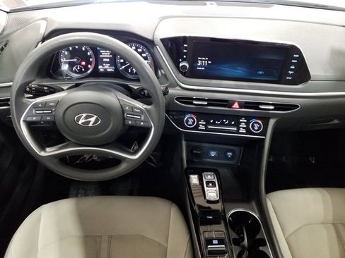 Used 2023 Hyundai Sonata SEL image 3