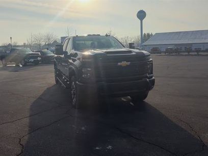 Used 2024 Chevrolet Silverado 2500 Custom w/ Custom Value Package