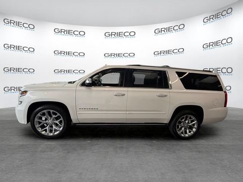 Used 2018 Chevrolet Suburban Premier AWD/4WD image 4