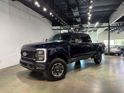Used 2024 Ford F250 Lariat w/ Lariat Ultimate Package AWD/4WD image 2
