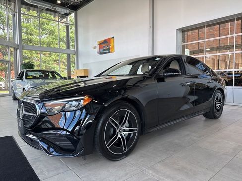 Certified 2025 Mercedes-Benz E 350 4MATIC Sedan image 3