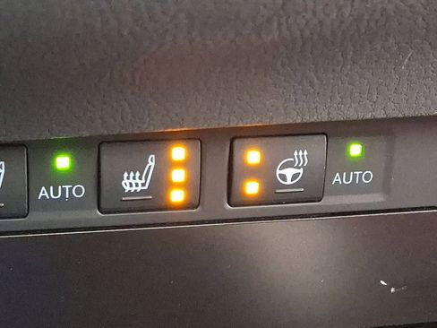 Used 2023 Lexus ES 300h F Sport image 19