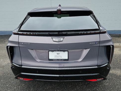 New 2025 Cadillac Lyriq Luxury image 6