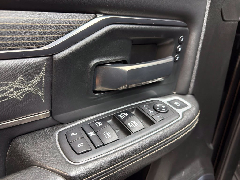 Used 2019 RAM 3500 Limited AWD/4WD image 28