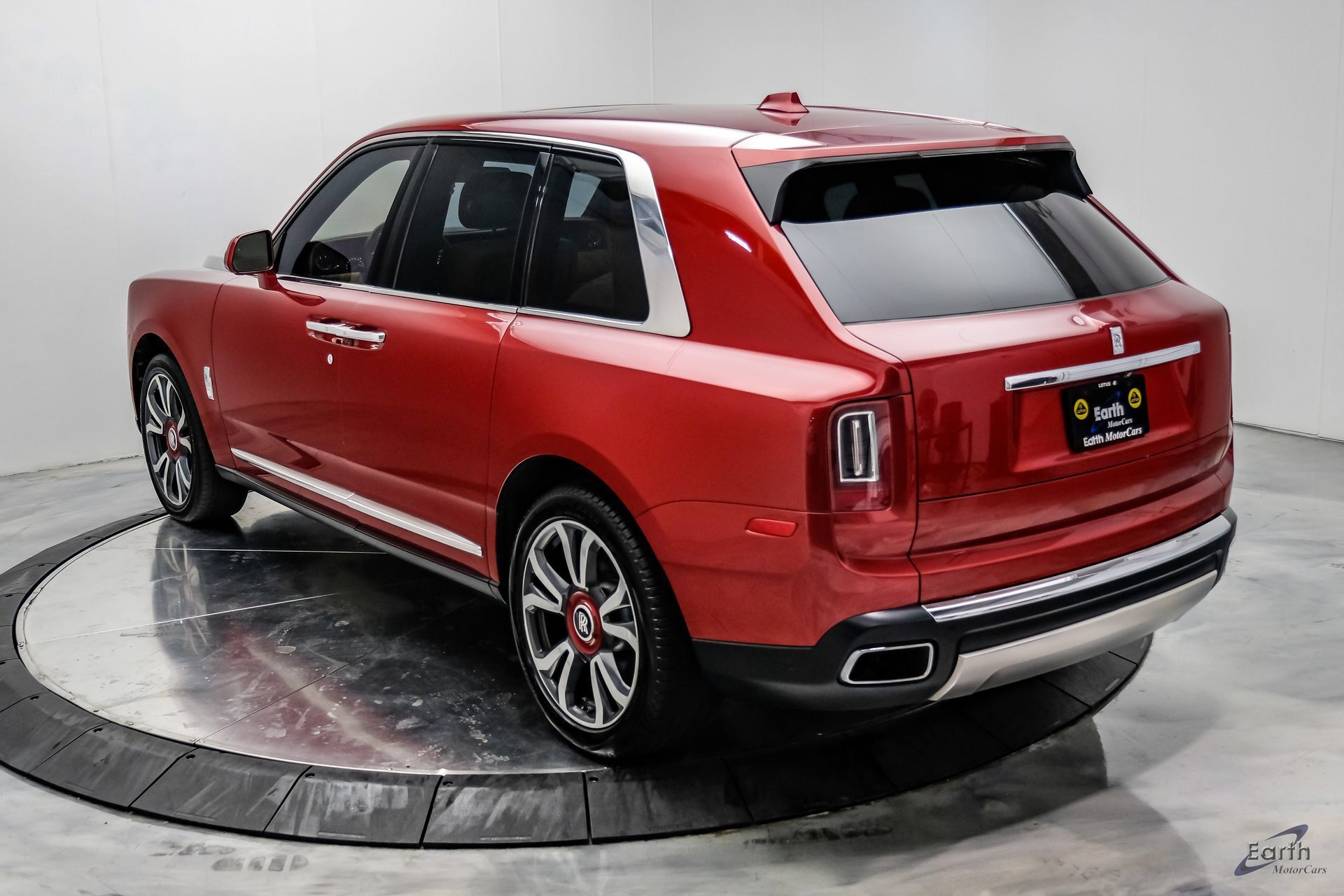 Used 2019 Rolls-Royce Cullinan AWD/4WD image 14