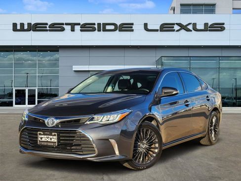 Used 2016 Toyota Avalon Touring image 1