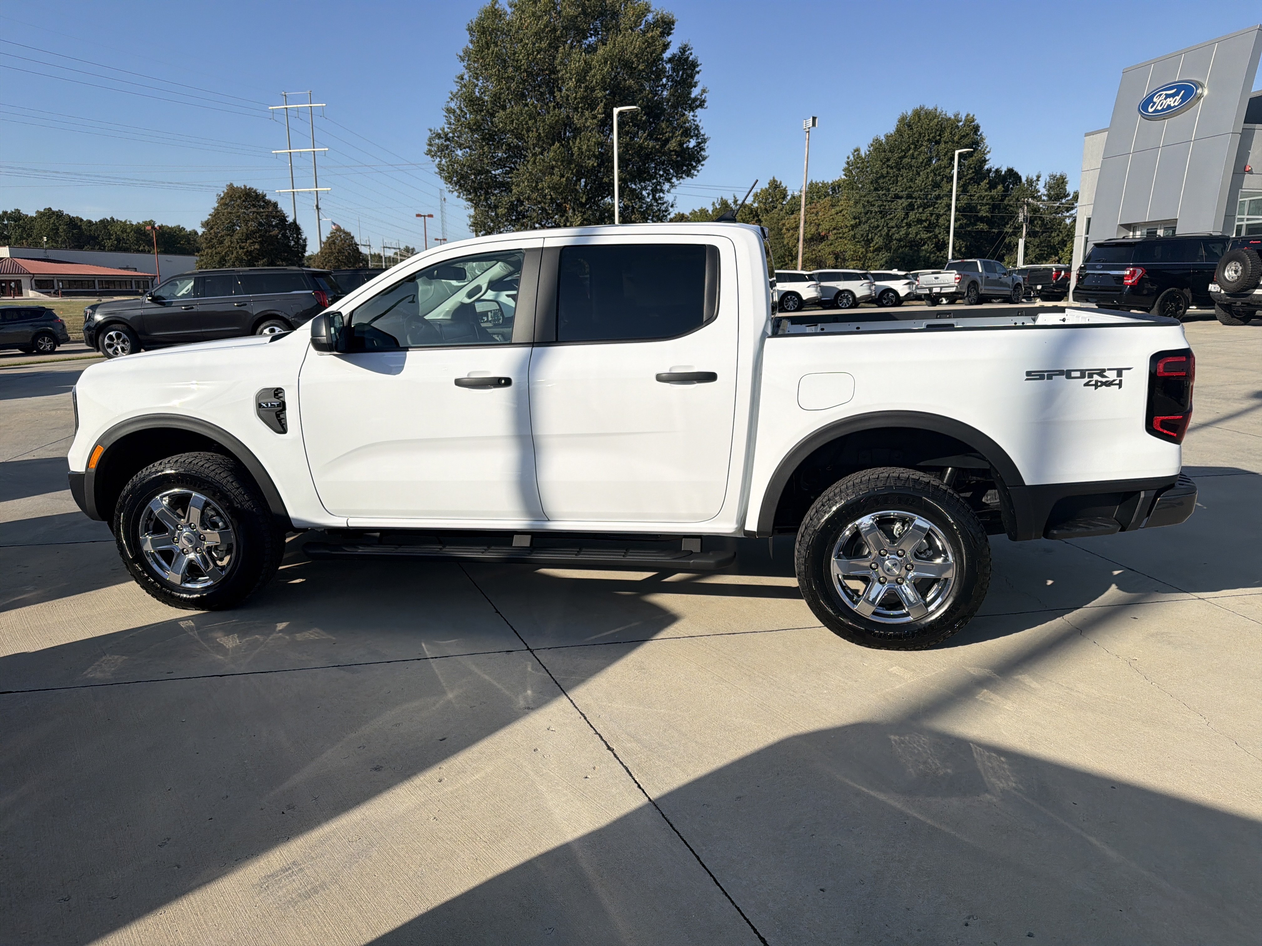 New 2026 Ford Ranger XLT w/ Trailer Tow Package AWD/4WD image 4