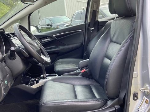 Used 2017 Honda Fit EX-L image 11
