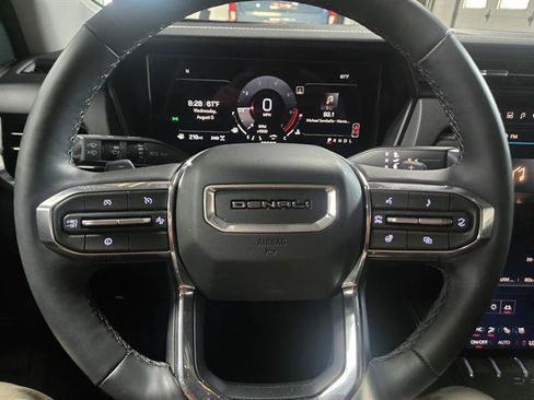 Certified 2026 GMC Terrain Denali w/ LPO, Black Badging Package AWD/4WD image 21