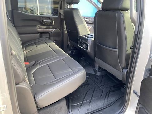 Used 2019 Chevrolet Silverado 1500 LTZ w/ LTZ Premium Package image 19