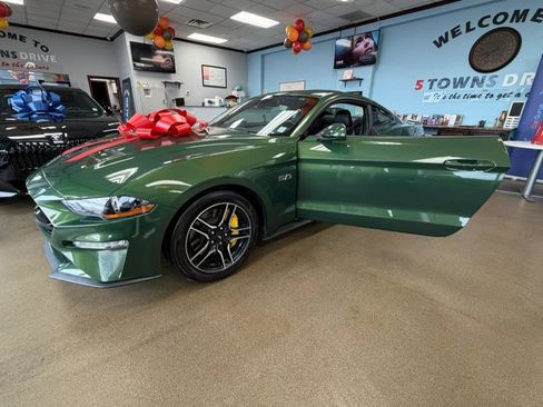 Used 2023 Ford Mustang GT Premium image 5