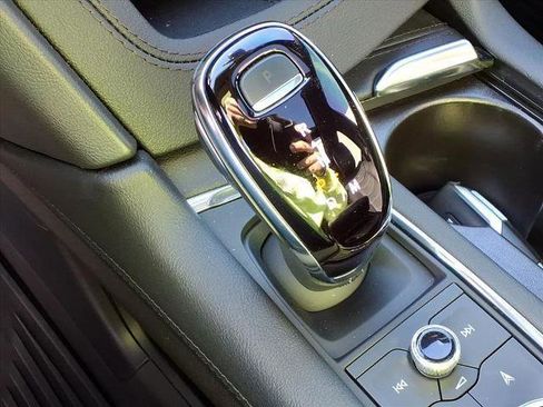 Used 2024 Cadillac XT5 Premium Luxury w/ Platinum Package image 15