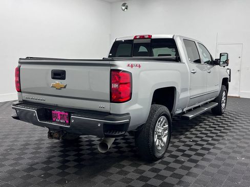 Used 2017 Chevrolet Silverado 3500 LTZ w/ Duramax Plus Package AWD/4WD image 9