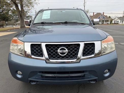 Used 2010 Nissan Armada Titanium image 3