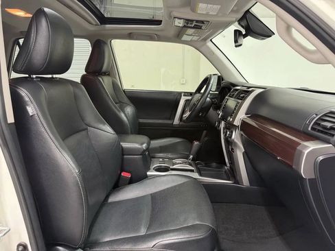 Used 2020 Toyota 4Runner Limited RWD image 12