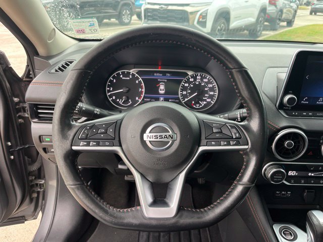 Used 2021 Nissan Sentra SR w/ SR Premium Package FWD image 17