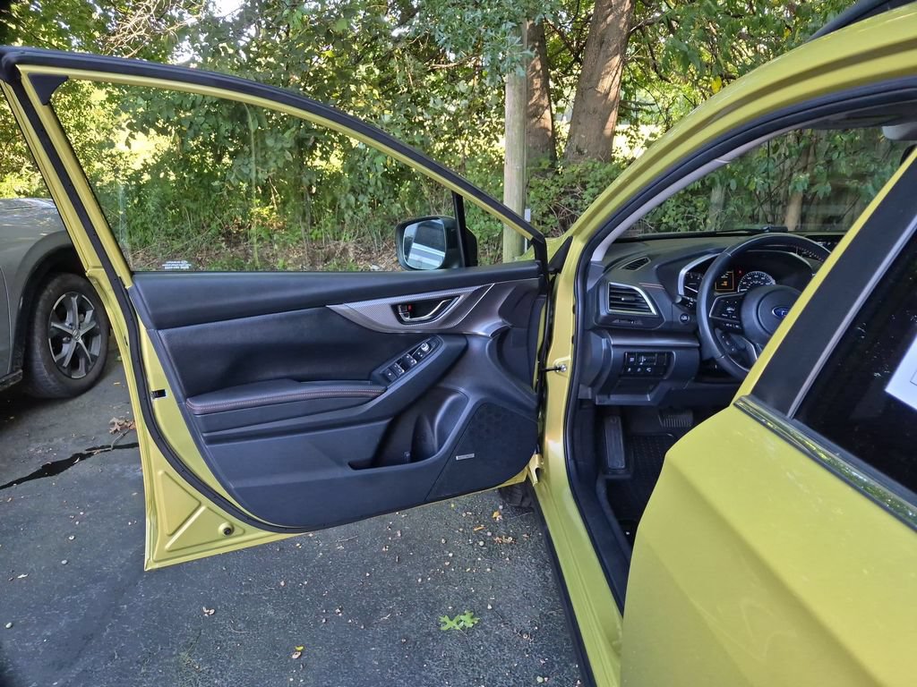 Used 2022 Subaru Crosstrek 2.5i Limited w/ Moonroof Package 2 AWD/4WD image 15