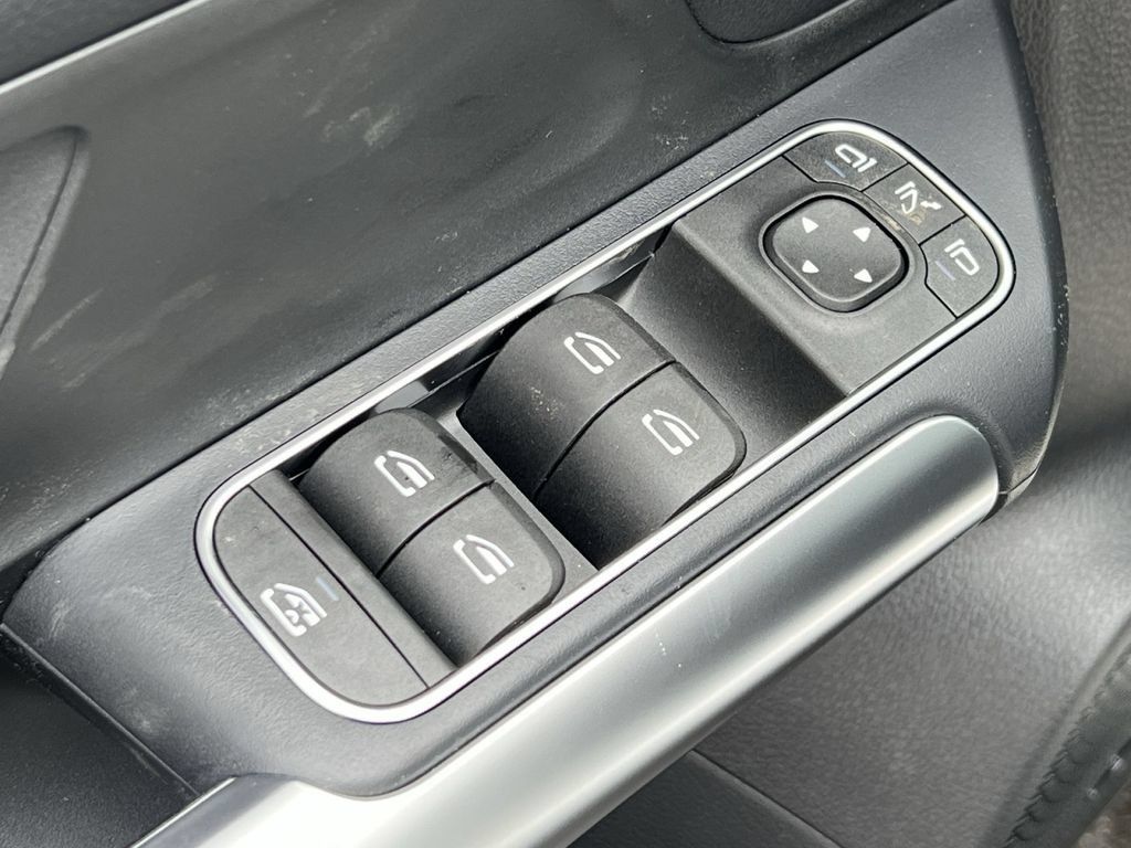 Certified 2026 Mercedes-Benz GLA 250 4MATIC image 13