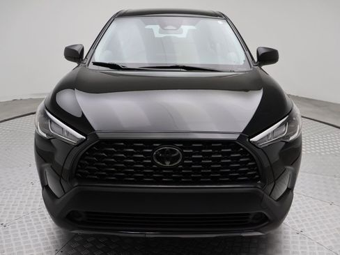 Certified 2024 Toyota Corolla Cross L image 5