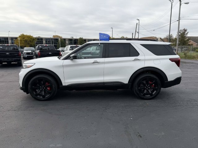 Certified 2024 Ford Explorer ST w/ Equipment Group 401A AWD/4WD image 2