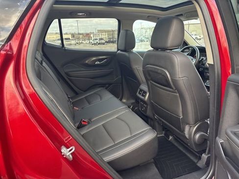 Used 2018 GMC Terrain Denali w/ Advanced Safety Package image 10