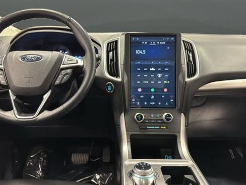Used 2024 Ford Edge SEL w/ Convenience Package AWD/4WD image 11
