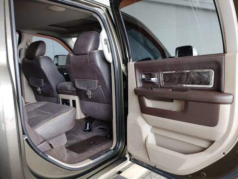 Used 2011 RAM 2500 Longhorn w/ Cold Weather Group AWD/4WD image 18