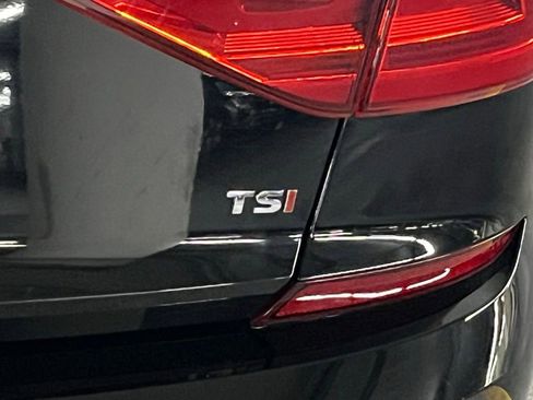 Used 2016 Volkswagen Passat 1.8T SE image 31