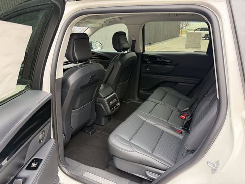 New 2026 Lincoln Nautilus Reserve w/ Jet Appearance Package image 17