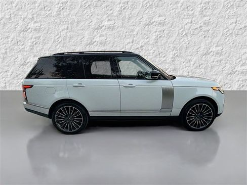 Used 2021 Land Rover Range Rover Westminster Edition image 2