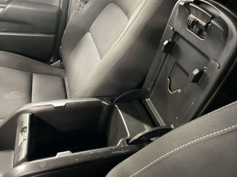 Used 2021 Chevrolet Colorado LT w/ LT Convenience Package image 21