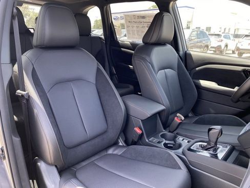 New 2025 Subaru Forester Touring image 9