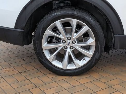 Certified 2023 Ford Explorer Platinum w/ Technology Package AWD/4WD image 9