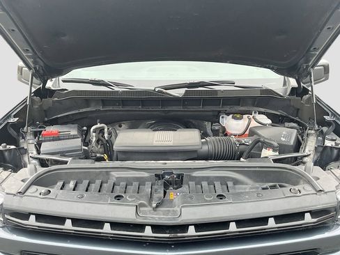 Used 2022 Chevrolet Silverado 1500 RST w/ Convenience Package II AWD/4WD image 33